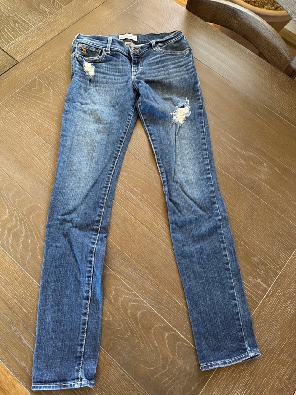 Abercrombie & Fitch Kids Distressed Blue Skinny Jeans 16